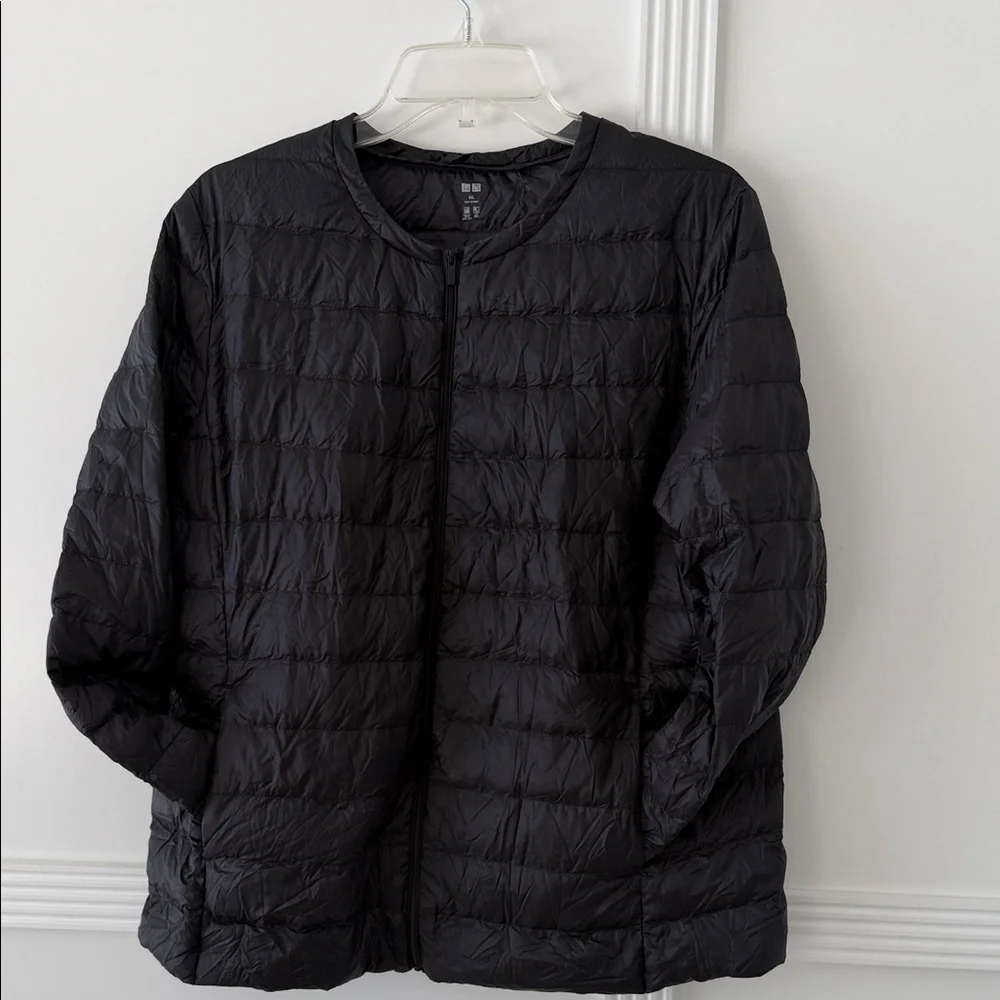 Uniqlo ultra light down jacket XL - Picture 4 of 6